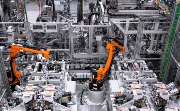 Electric First: Mercedes-Benz’s Global Battery-Production Network Grows