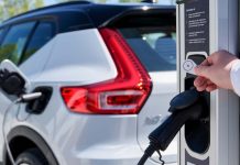 Volvo Cars and Plugsurfing Offer Europe-wide Charging Service