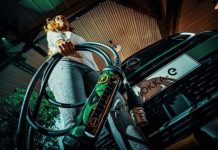 OPEL Mokka-e Also Comes With A UNIVERSAL CHARGER