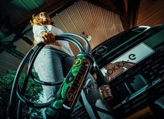 OPEL Mokka-e Also Comes With A UNIVERSAL CHARGER