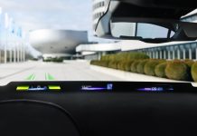 BMW Panoramic Vision Head-Up Display for Neu Klasse