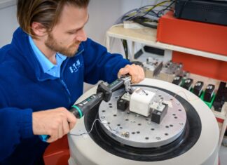 Eaton Unveils Game-Changing Fuse Portfolio for Commercial Electric Vehicles