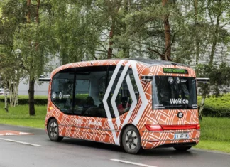 Renault Group and WeRide Forge Ahead with Autonomous MiniBus Fleet for Sustainable Urban Mobility
