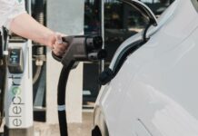 Europe Reaches 900,000 Public EV Charge Points