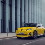 Renault 5 E-Tech Electric Crowned “Car of the Year” at London EV Show
