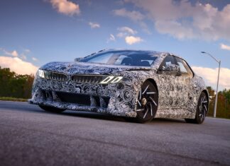 BMW Vision Driving Experience: Pioneering the Future of Electric Performance with the “Heart of Joy”