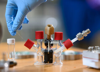 Fuel Cell Breakthrough: Triple the Energy of EV Batteries